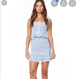 Lost + Wander Pick Me Top